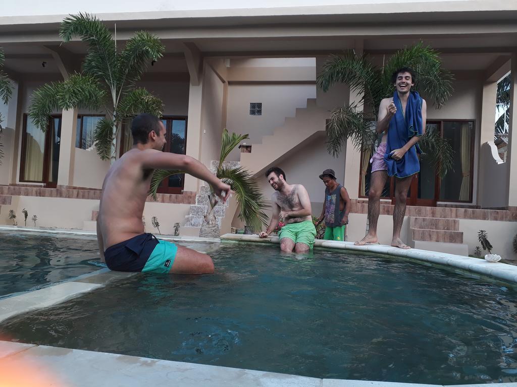 Kuta Bay Homestay מראה חיצוני תמונה